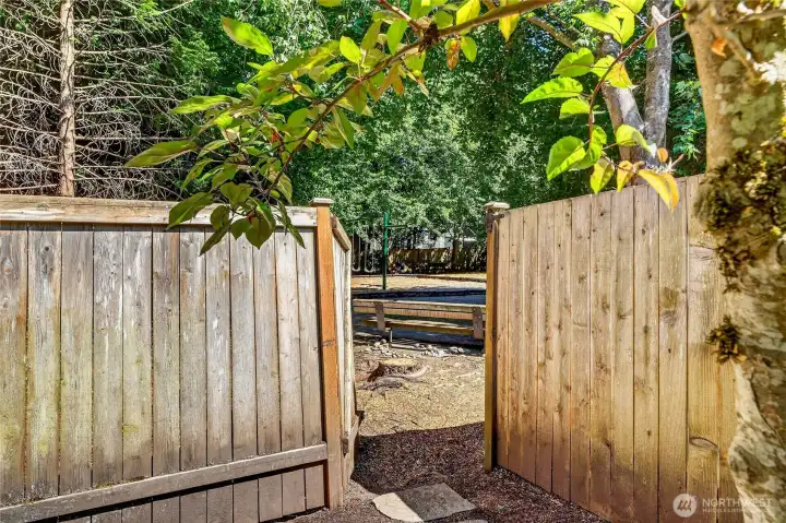 Direct Access from Backyard to Neighborhood Park Direct Access from Backyard to Neighborhood Park
