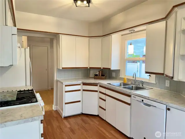 Spacious and freshly painted kitchen. New light fixtures.