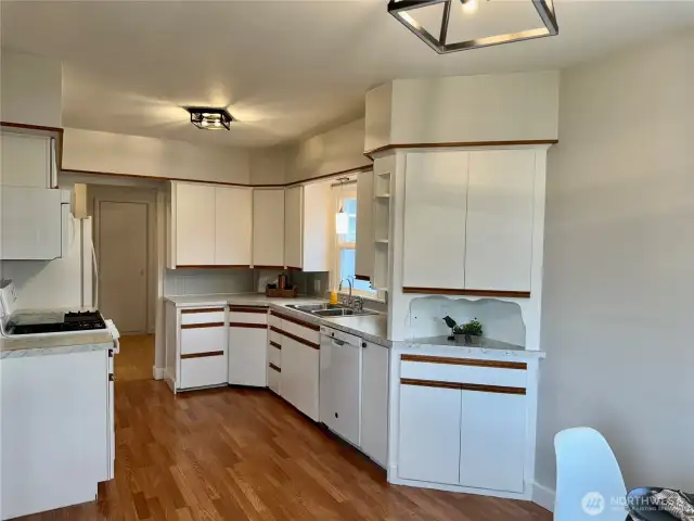 Spacious and freshly painted kitchen. New light fixtures.