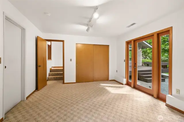 Bonus room
