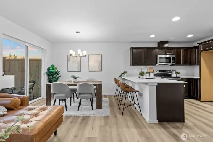 Photographs are for illustrative purposes only. Features, finishes, interior/exterior colors, landscaping and floorplan shown may vary from actual homes built.