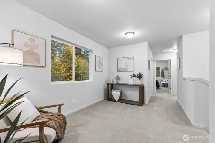 Photographs are for illustrative purposes only. Features, finishes, interior/exterior colors, landscaping and floorplan shown may vary from actual homes built.