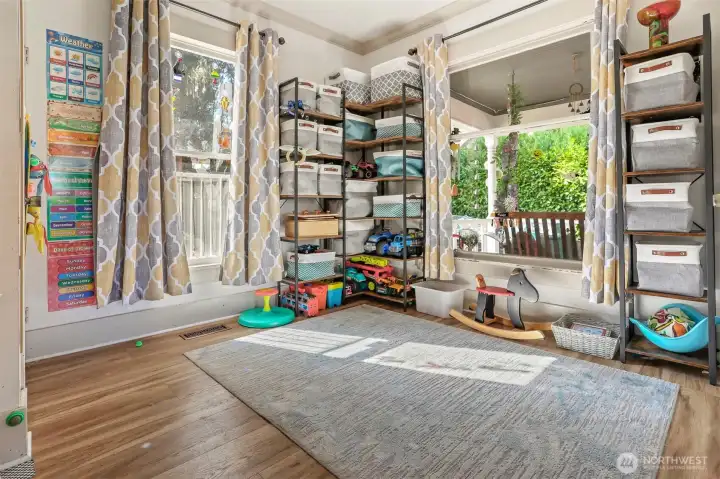 Main level den/ office