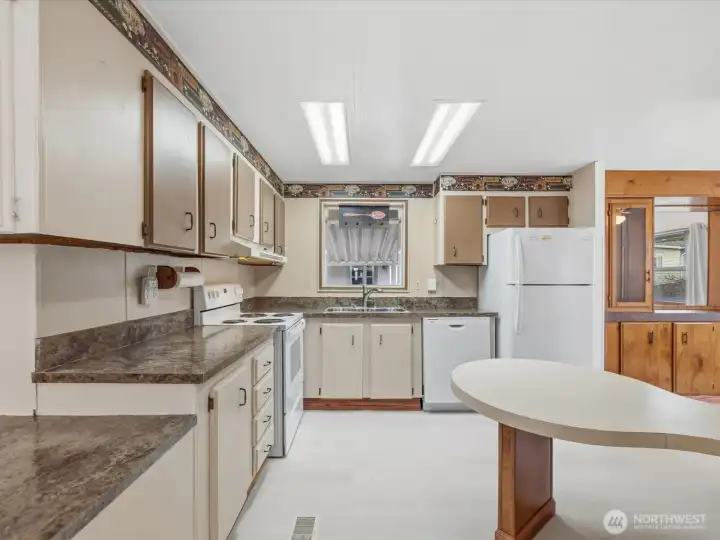 All Newer Stove, Refrigerator, Dishwasher replaced less than 5 years ago.