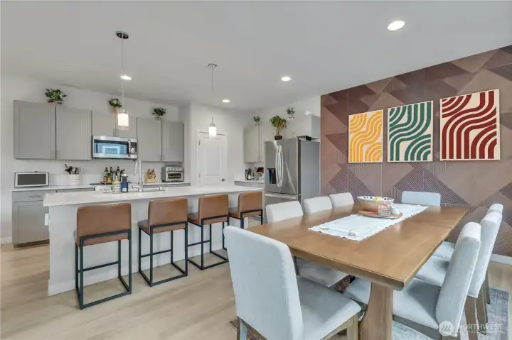 Fantastic kitchen & dining space ~