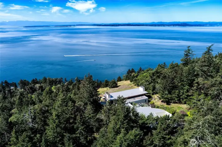 Southwest facing views across international boundary waters to Vancouver Island, Canada