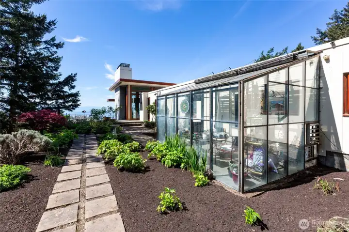 Exterior of eastfacing solarium