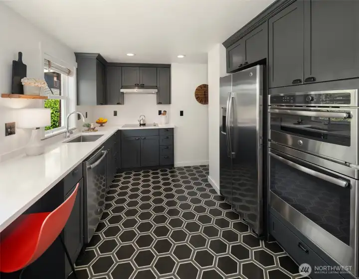 Plenty of space to create an epicurean delight.