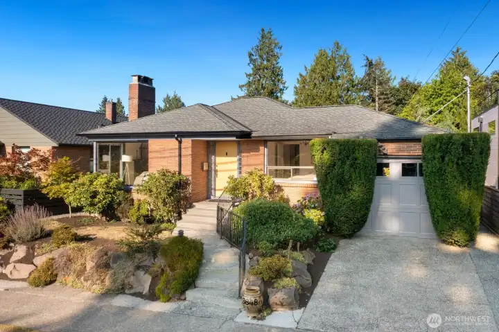 This beautiful mid-century has four bedrooms, two baths, a garage, and a flat backyard! This beautiful mid-century has four bedrooms, two baths, a garage, and a flat backyard!