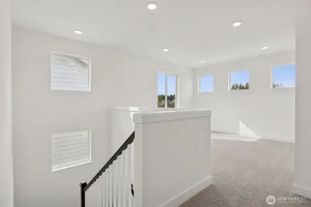 Actual Photos!! Ready to move in!