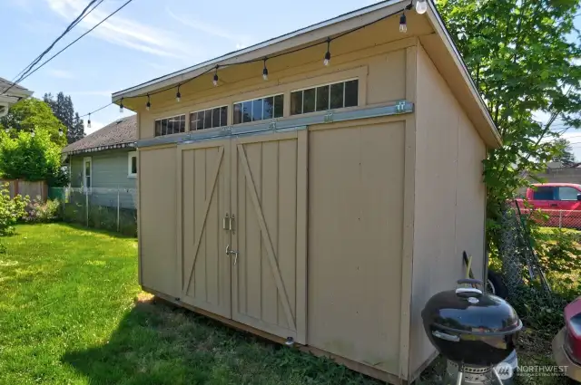 Storage shed