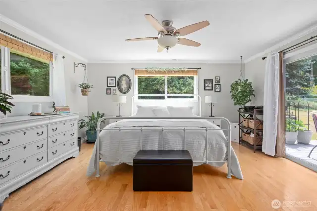 Spacious Primary bedroom with En suite. Large windows and a slider to the deck. Amazing!