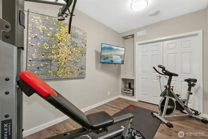 Bonus room / gym