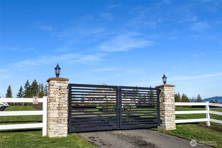 Private Security Gate for added Peace of Mind.