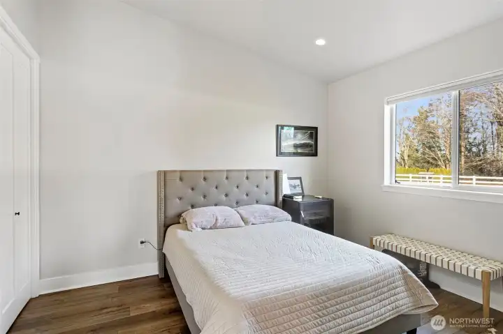 ADU: Spacious Bedroom.