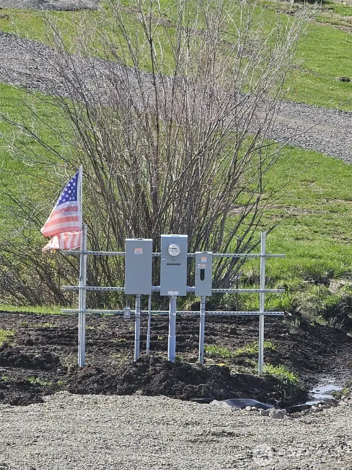 Electrical has been run down driveway to this property already