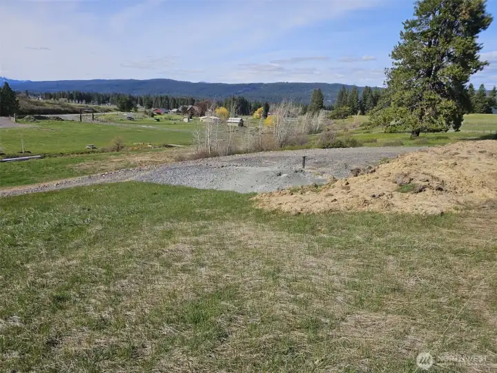 Nice gravel driveway already in place to building pad above