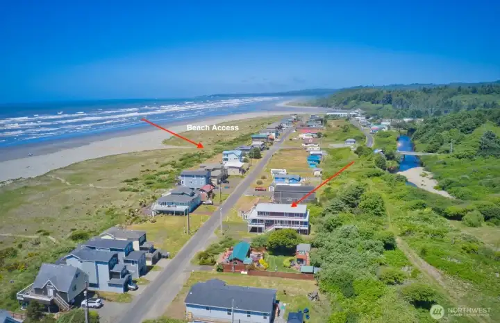 Beautiful Ocean Views! Beach access so close!
