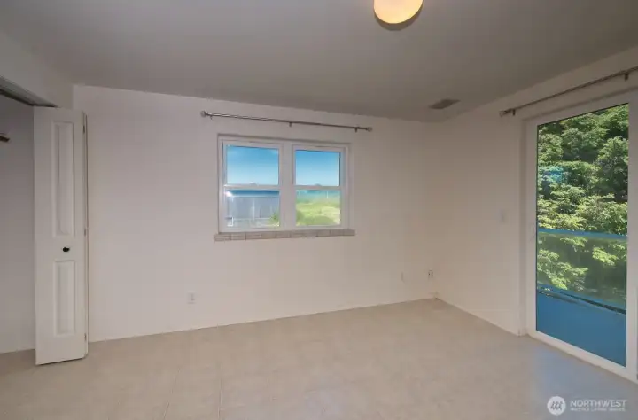 2nd level guest bedroom