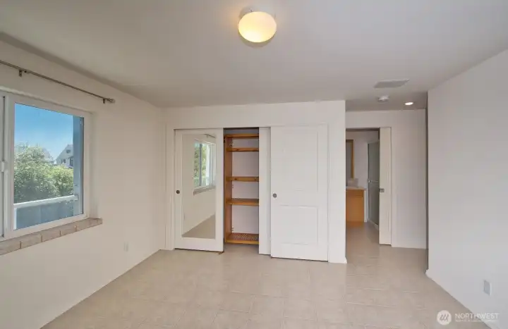 3rd floor Primary Bedroom