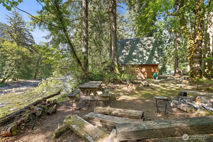 Riverside picnic and firepit