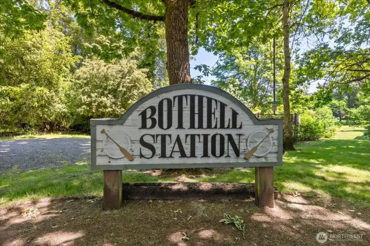 Excellent Proximity to Downtown Bothell, Woodinville Shopping, 405, 1/5 and much more Excellent Proximity to Downtown Bothell, Woodinville Shopping, 405, 1/5 and much more