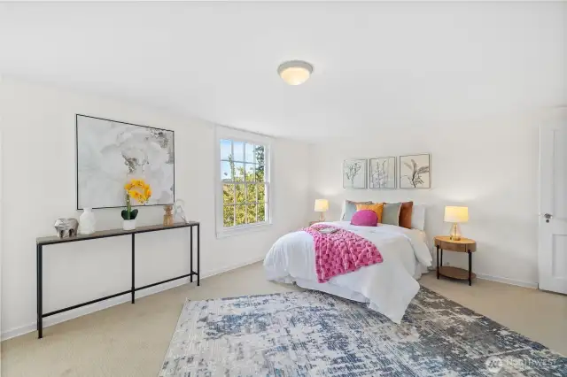 Huge guest bedroom!