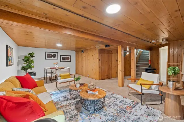 Large downstairs bonus/recreation room.