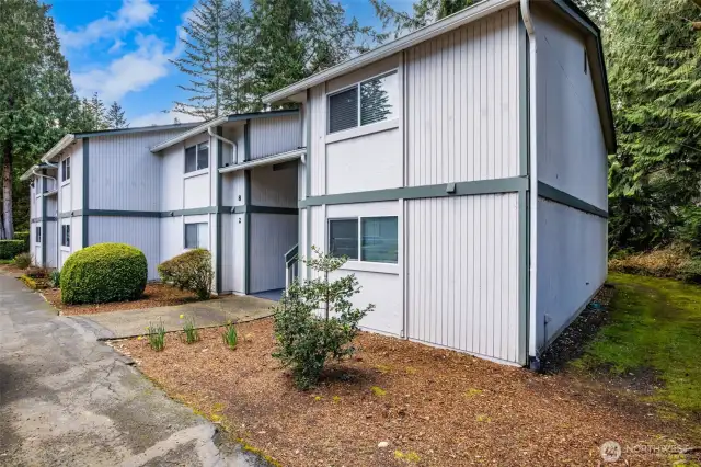 top floor end unit E7