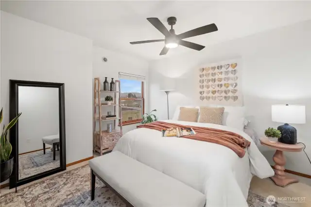 Main Floor Primary Bed