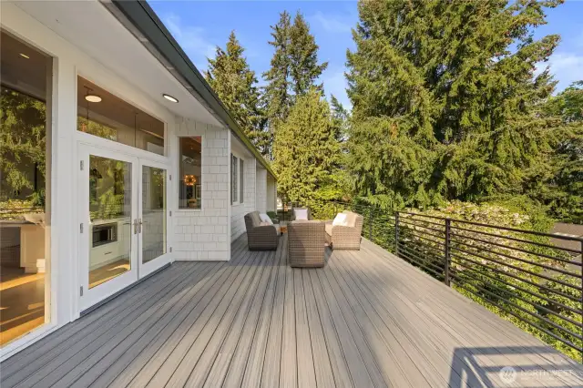 Another view of the spacious deck!