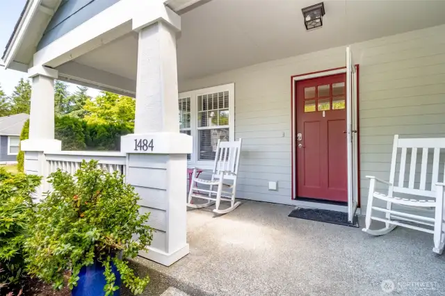 Perfectly charming entrance.