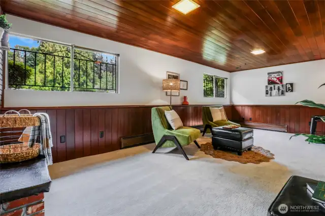 Recreation room with bar & Wood Burning Fireplace on lower level