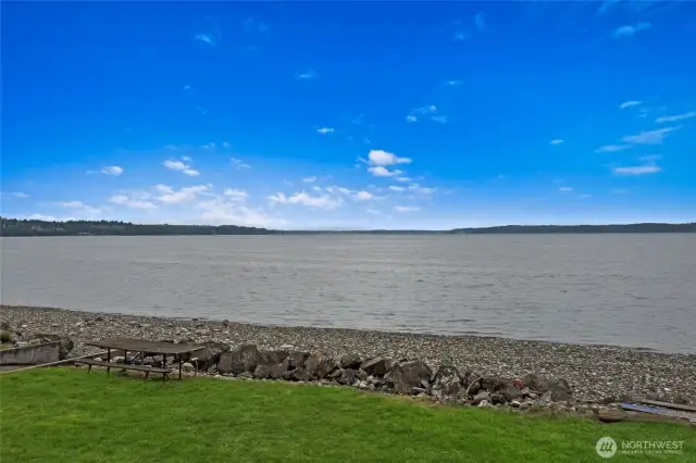 50' of private beach.