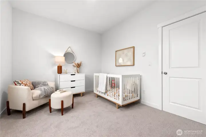 Upper floor guest bedroom