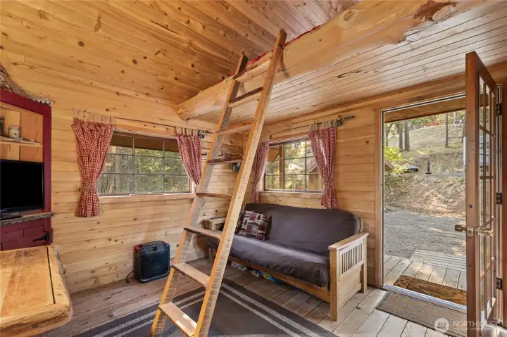 This is the "red" cabin.