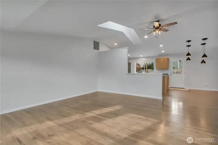 Living room with vaulting  ceilings