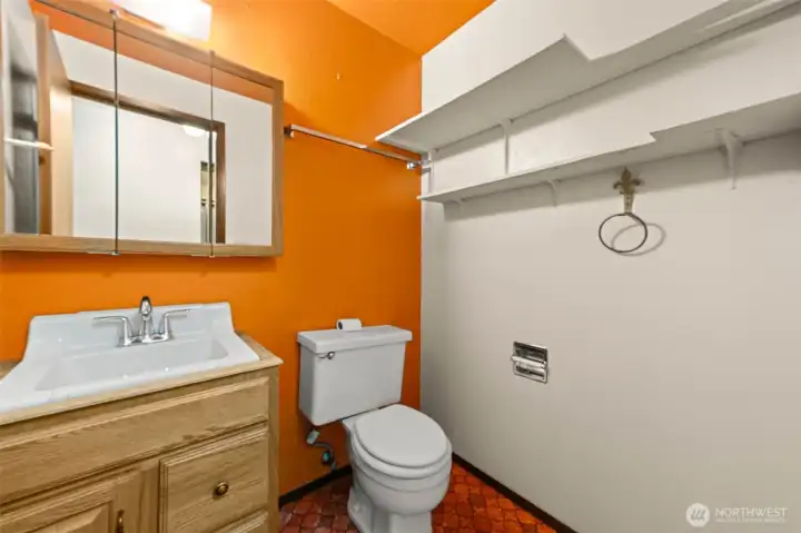 Downstairs 1/2 bathroom.