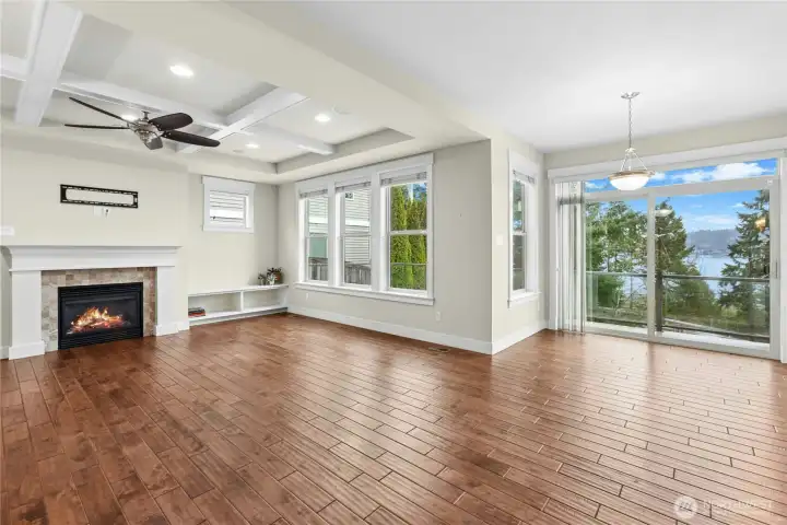 Breakfast nook has beautiful views.