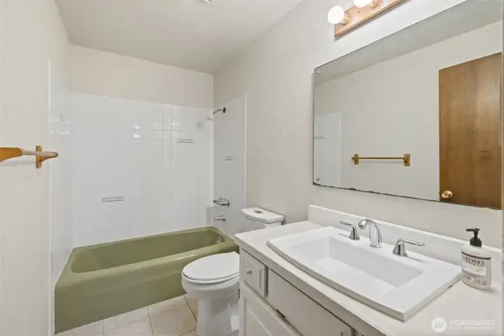 Full bathroom