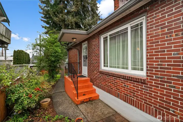 Side Porch  4116 N Verde Street  Tacoma, WA 98407