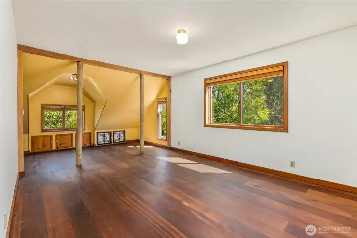 Upstairs bedroom