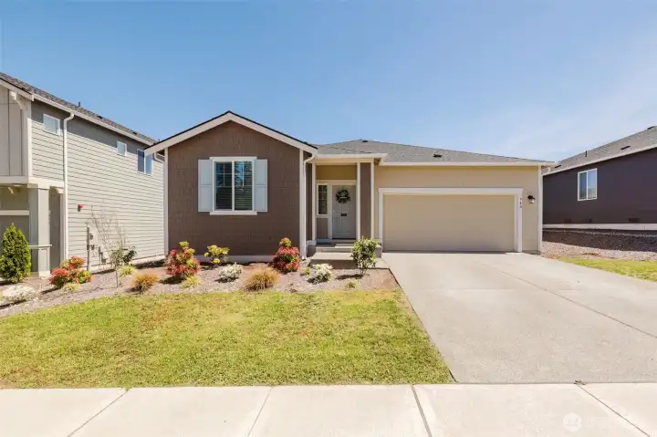 Welcome to 940 Panoramic Loop! Welcome to 940 Panoramic Loop!