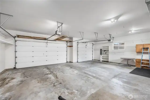 3 Car Garage