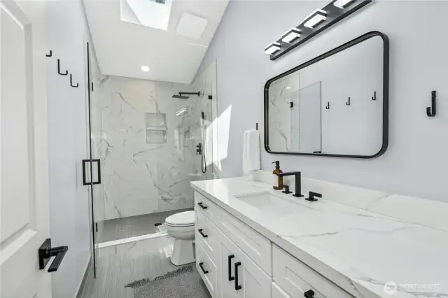 Hallway bathroom upstairs