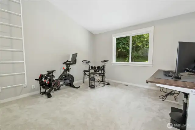 3rd bedroom upstairs