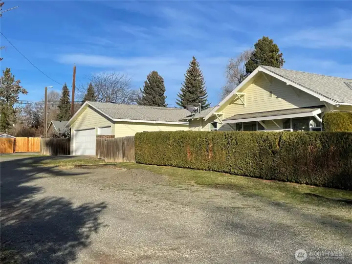 Side Street to Garage and Alley