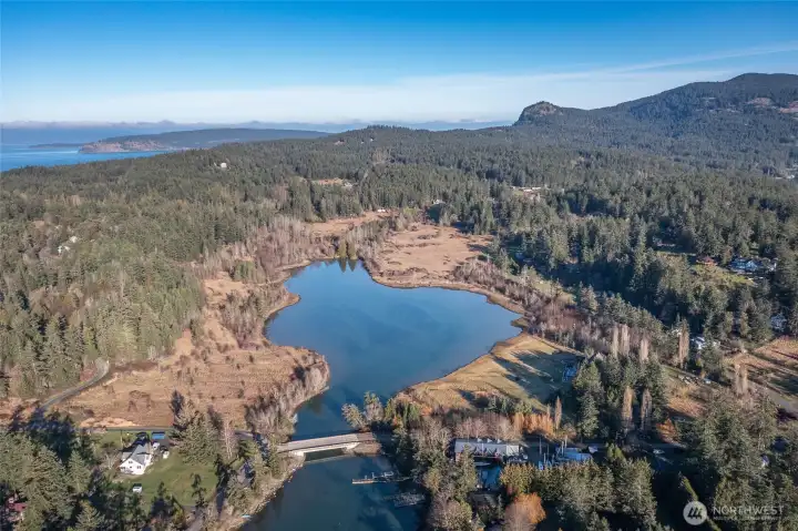 View across the picturesque estuary towards gorgeous Stewards' Knoll.