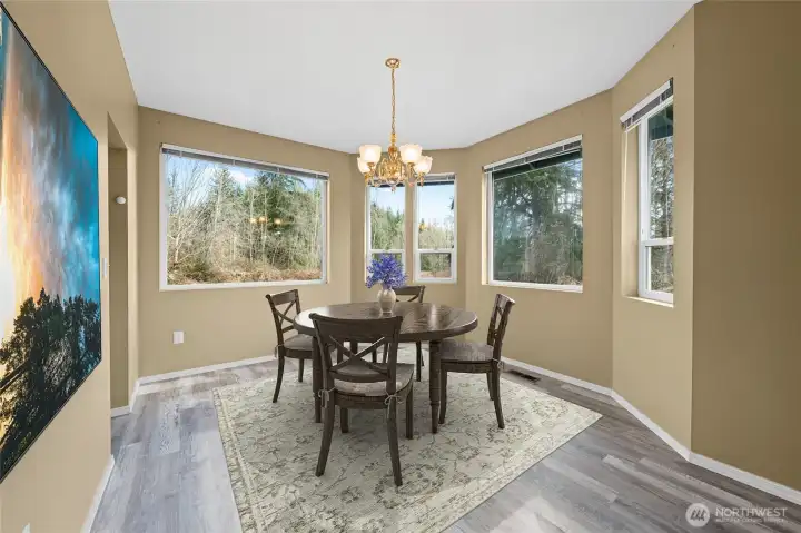 Beautiful dining room overlooks the expansive grounds~
