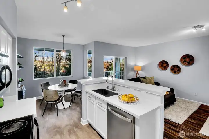 Kitchen - family room